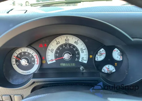 2008 Toyota Fj Cruiser z USA, uszkodzony, nr VIN JTEBU11F78K053473